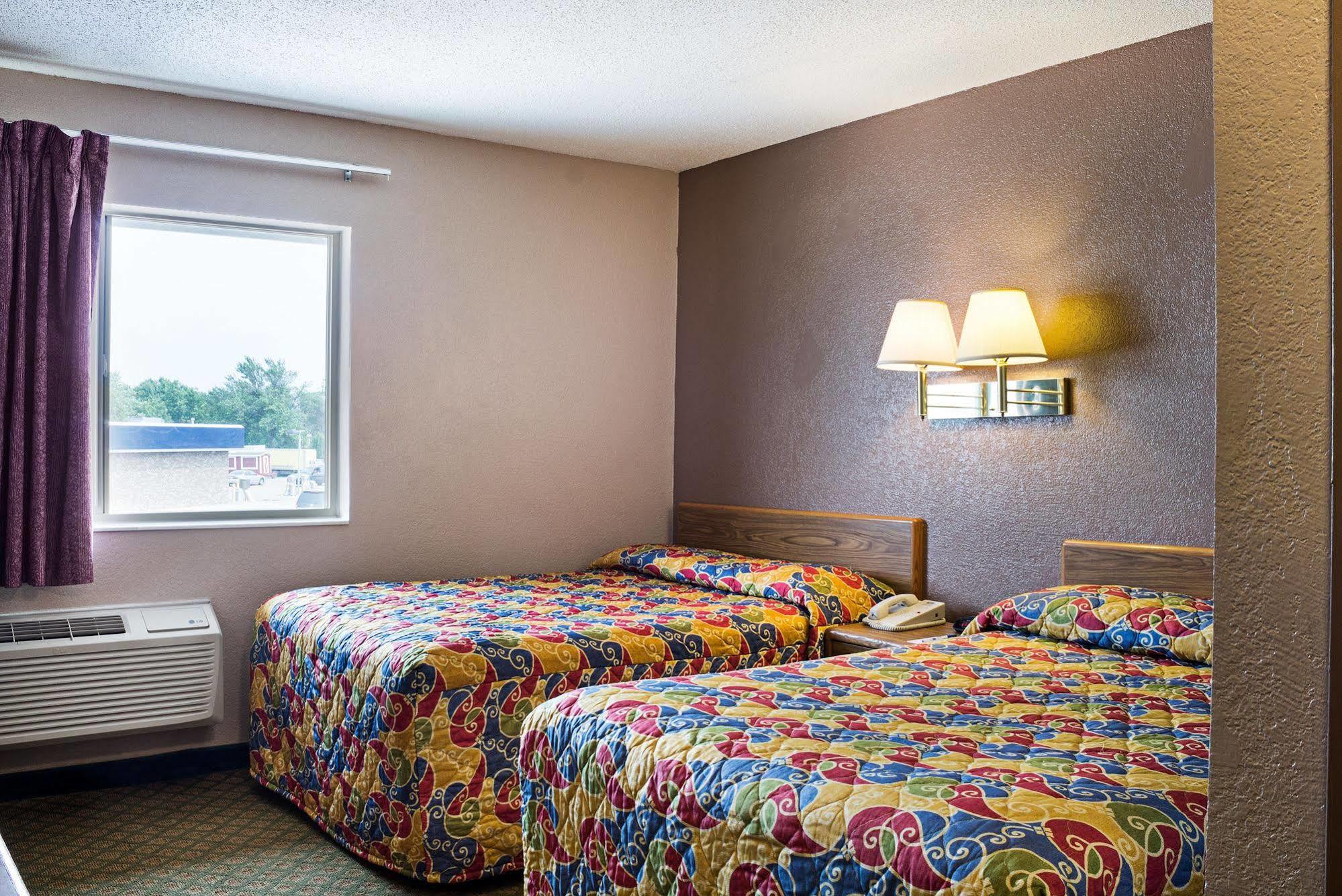 Rodeway Inn Fargo Eksteriør billede